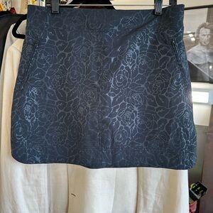 Orvis Black Floral Skort